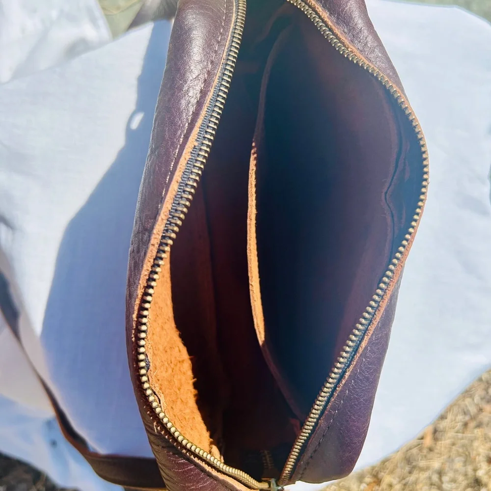 Portland Leather Camera Bag Purse, Coldbrew - Picture 3 of 3